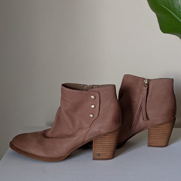 Sam Edelman Mariella Suede Leather Heeled Ankle Booties - Picture 3 of 10